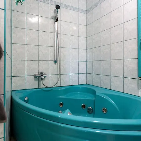 Zsuzsa Apartmanhaz