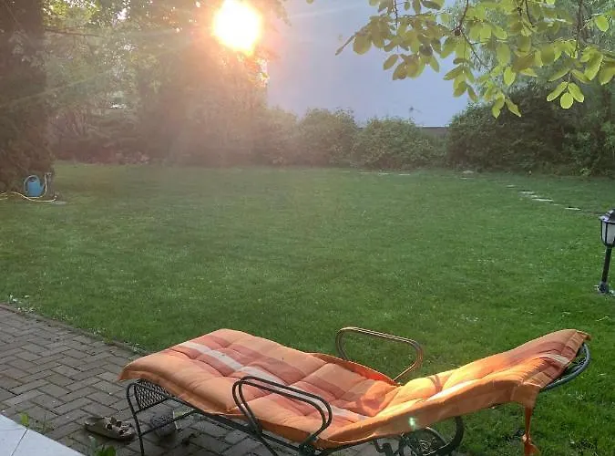 Zsuzsa Apartmanhaz Sukoró